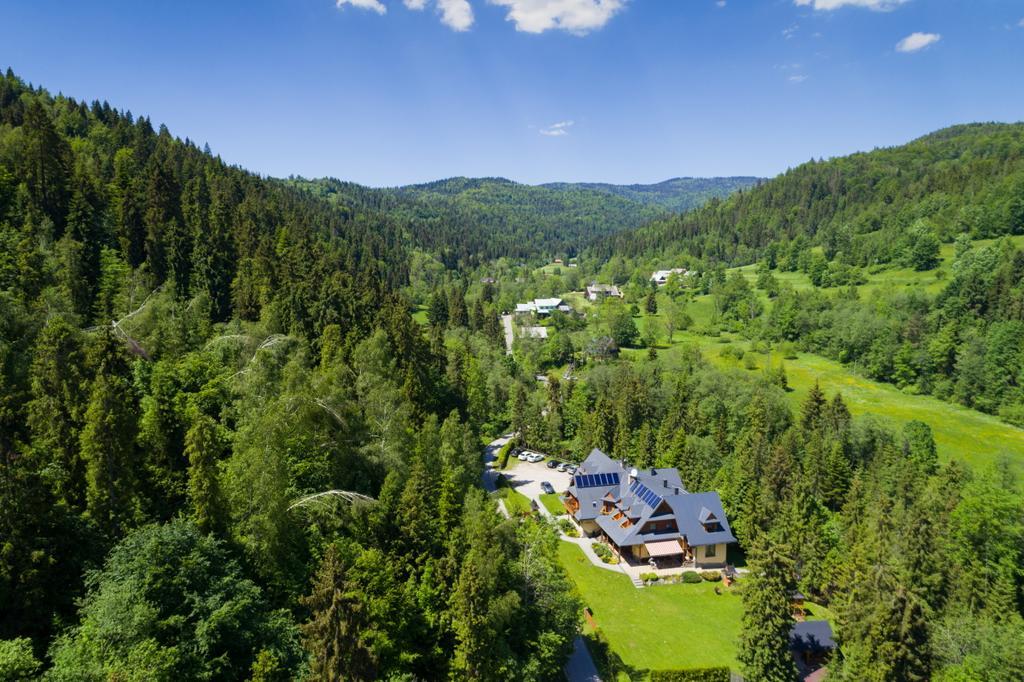 Willa Zarebek Łopuszna Exteriör bild